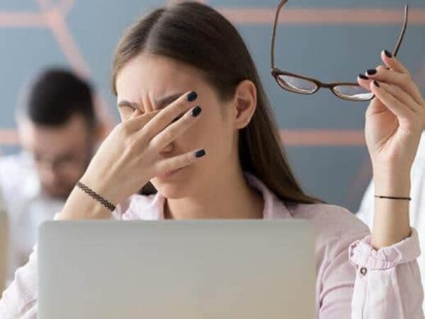 Digital Eye Strain in 2026: Causes, Symptoms, and Proven Ways to Protect Your Eyes Naturally