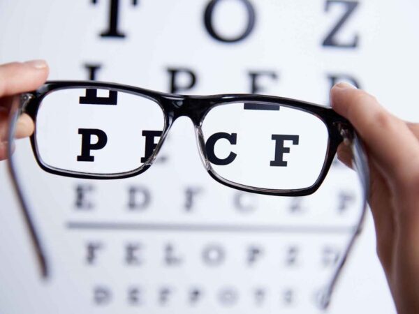 How to Reduce Eye Power Naturally in 2026: Myth vs Reality Explained by Experts